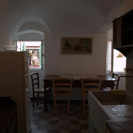Casa Nel Borgo Imperia